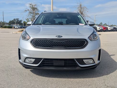 Used 2019 Kia Niro LX image 3