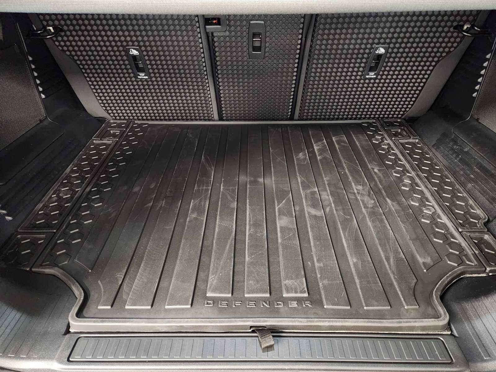 New 2026 Land Rover Defender 110 S AWD/4WD image 34