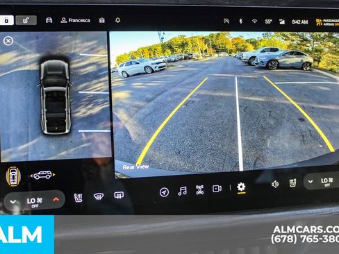 Used 2025 Rivian R1S Adventure image 35