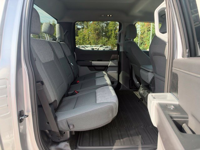 New 2027 Ford F250 XLT w/ XLT Premium Package AWD/4WD image 10