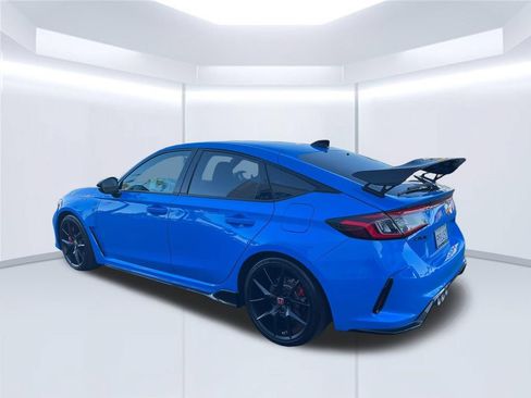 Certified 2025 Honda Civic Type R image 3