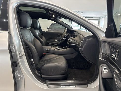 Used 2019 Mercedes-Benz S 63 AMG S 4MATIC Sedan image 9