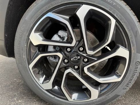 New 2026 Chevrolet Trax RS w/ Driver Confidence Package FWD image 10