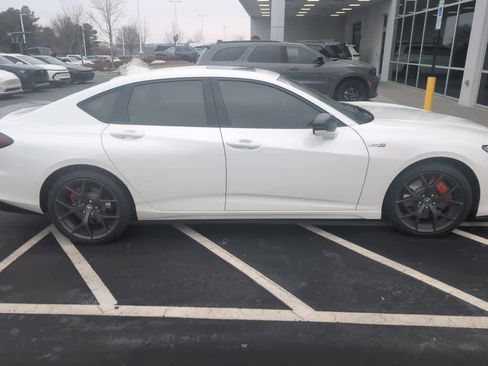 Used 2023 Acura TLX Type S image 3