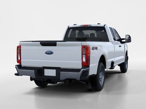 New 2026 Ford F250 XL w/ XL Chrome Package image 30