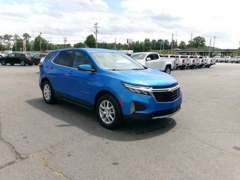 Used 2024 Chevrolet Equinox LT FWD image 4