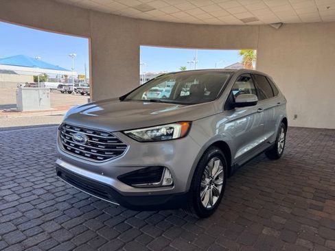 Certified 2022 Ford Edge Titanium AWD/4WD image 1
