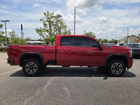Used 2022 GMC Sierra 2500 AT4 AWD/4WD image 6