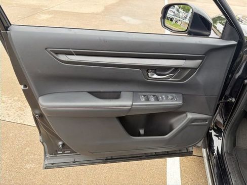 Used 2024 Honda CR-V Sport image 11