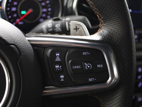 Used 2022 Jeep Wrangler Unlimited Rubicon w/ Trailer Tow Package image 23