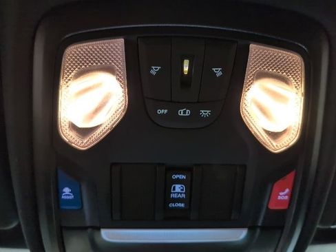 New 2026 RAM 1500 4x4 Crew Cab image 25