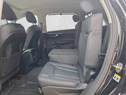 Used 2023 Audi Q7 3.0T Premium Plus AWD/4WD image 20