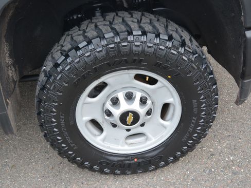 Used 2022 Chevrolet Silverado 2500 W/T w/ WT Fleet Convenience Package image 9