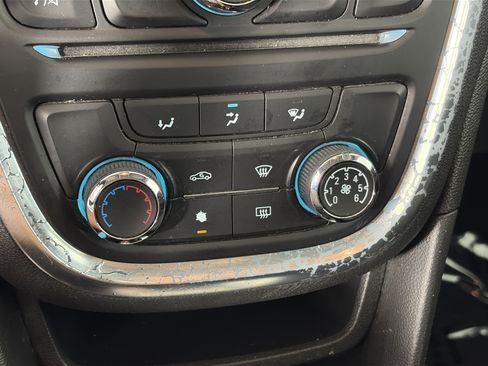Used 2015 Buick Encore FWD image 22