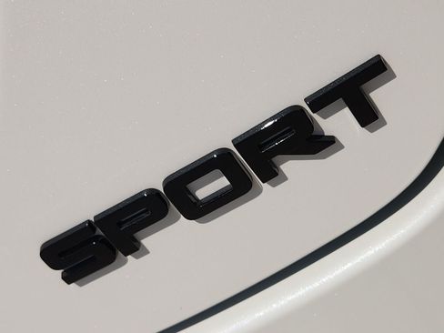 Used 2026 Honda Pilot Sport image 10