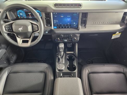 New 2026 Ford Bronco Badlands AWD/4WD image 15