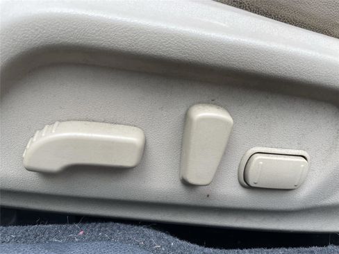 Used 2016 Subaru Legacy 3.6R Limited image 12