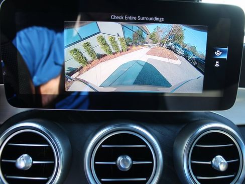 Used 2020 Mercedes-Benz GLC 300 4MATIC Coupe image 49