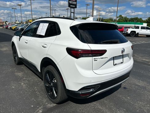 Used 2021 Buick Envision Essence w/ Technology Package I AWD/4WD image 2