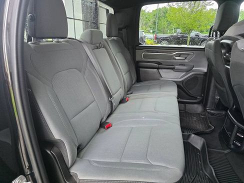 Used 2021 RAM 1500 Big Horn AWD/4WD image 14