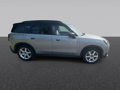 Used 2025 MINI Cooper Countryman S w/ Comfort Package Max AWD/4WD image 10