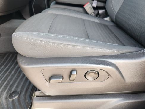 Certified 2025 Chevrolet Silverado 2500 LT w/ Convenience Package image 25