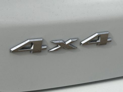 Used 2023 Jeep Compass Sport AWD/4WD image 11