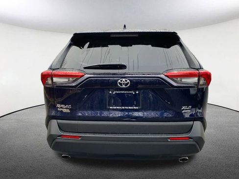 New 2025 Toyota RAV4 XLE w/ Convenience Package image 10