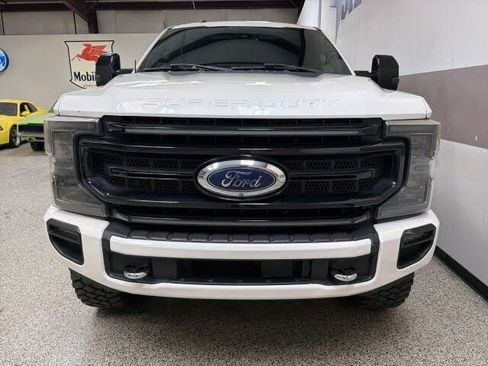 Used 2018 Ford F250 Platinum w/ Platinum Ultimate Package AWD/4WD image 45