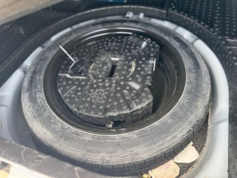 Used 2016 Ford Focus SE image 26