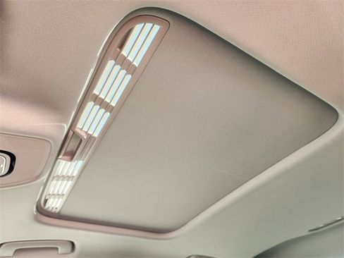 Used 2023 Audi A4 2.0T Premium image 28