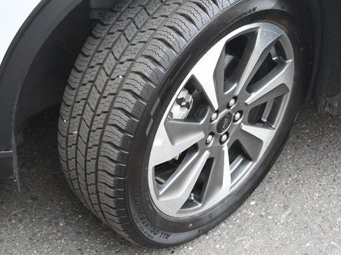 Used 2025 Ford Escape Platinum AWD/4WD image 11