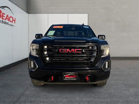 Used 2019 GMC Sierra 1500 AT4 w/ AT4 Premium Package image 5