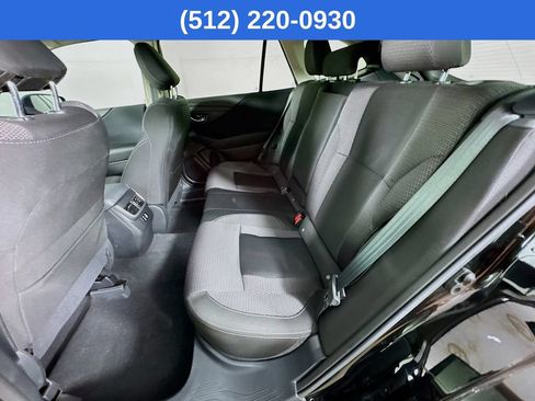 Certified 2025 Subaru Outback Premium w/ Popular Package #1 AWD/4WD image 31