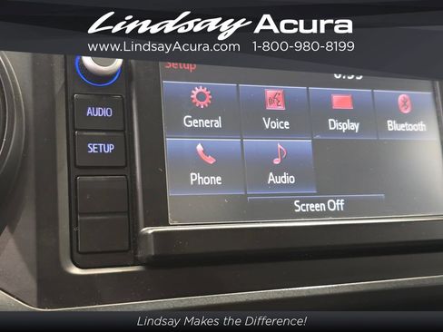 Used 2017 Toyota Tacoma SR image 21