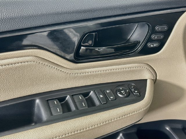 Certified 2024 Honda Odyssey Touring image 25