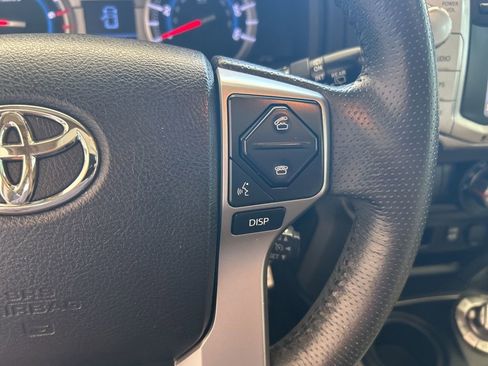 Used 2019 Toyota 4Runner 4WD image 47
