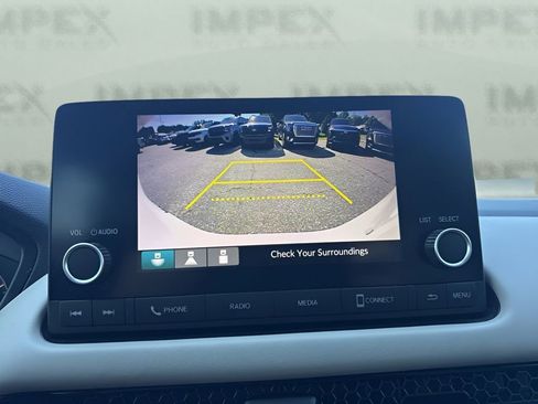 Used 2023 Honda HR-V LX image 18