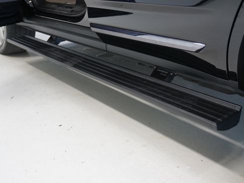 Used 2025 GMC Yukon Denali Ultimate image 8