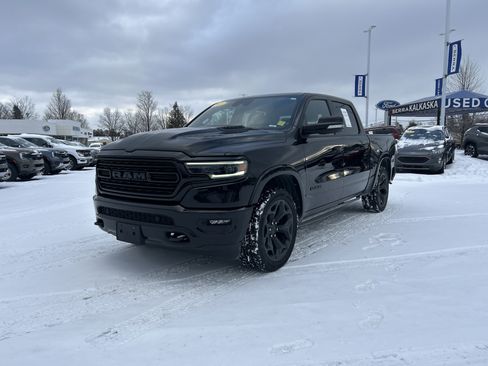 Used 2021 RAM 1500 Limited w/ Night Edition image 8