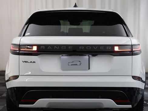 New 2026 Land Rover Range Rover Velar Dynamic SE image 17