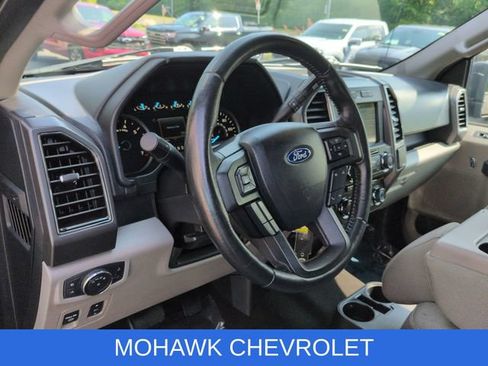 Used 2018 Ford F150 XLT w/ Equipment Group 302A Luxury AWD/4WD image 10