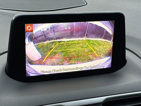 Used 2017 MAZDA MAZDA3 Touring w/ Popular Equipment Package image 18