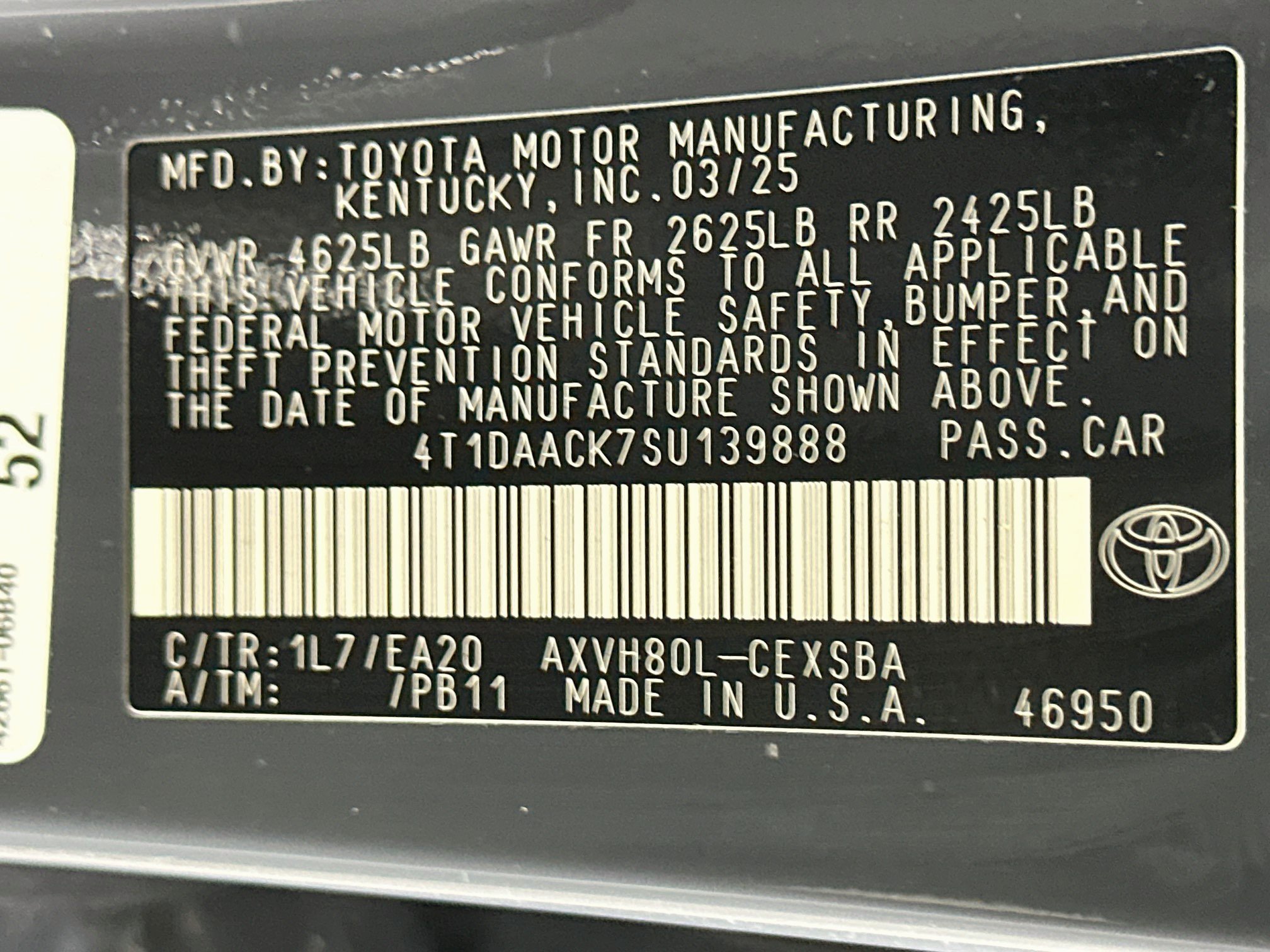 Used 2025 Toyota Camry SE FWD image 12