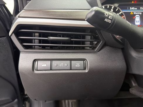 Used 2024 Nissan Altima 2.5 SV FWD image 29