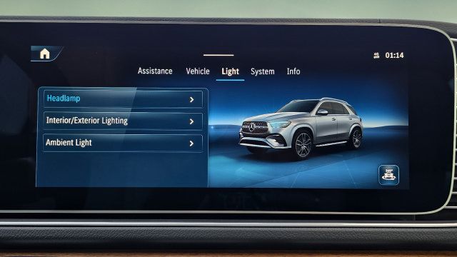 Used 2025 Mercedes-Benz GLE 450e 4MATIC image 31