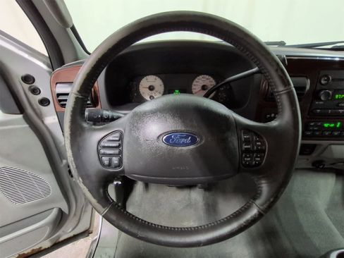 Used 2005 Ford F250 4x4 Crew Cab Super Duty image 22