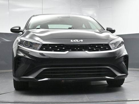 Used 2022 Kia Forte LXS image 21