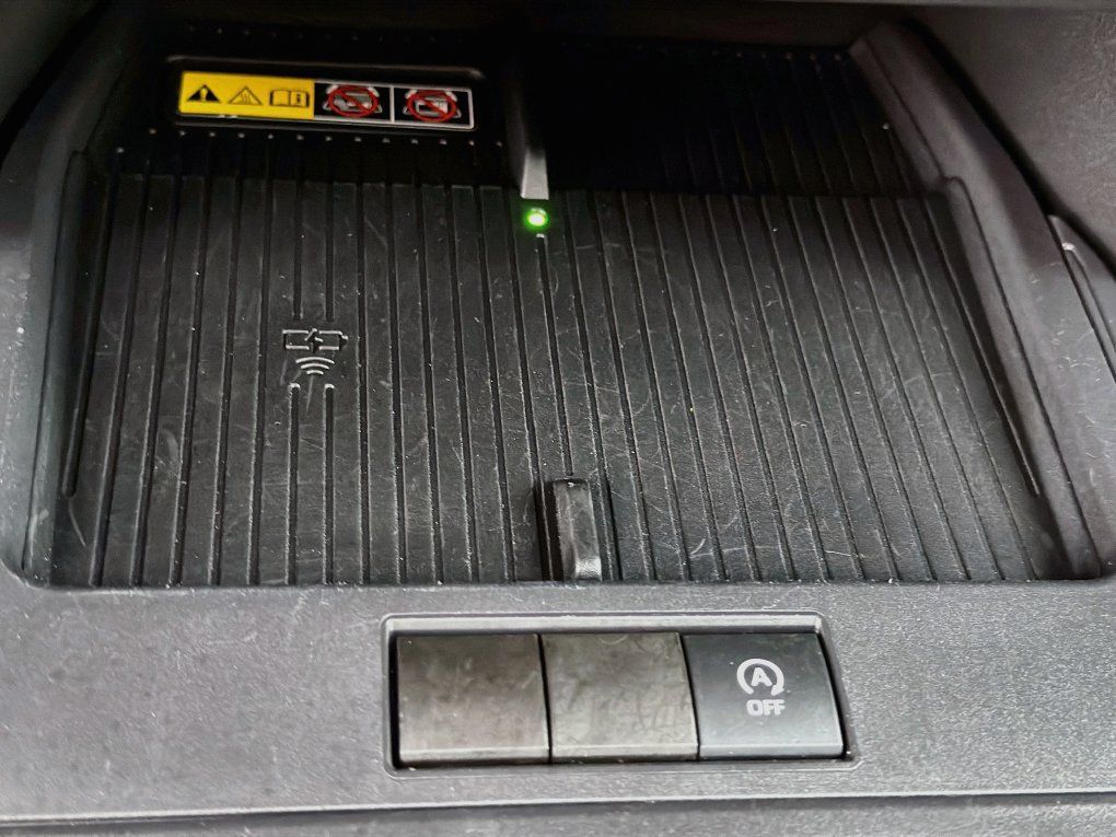 Used 2026 Toyota Corolla Cross LE FWD image 40