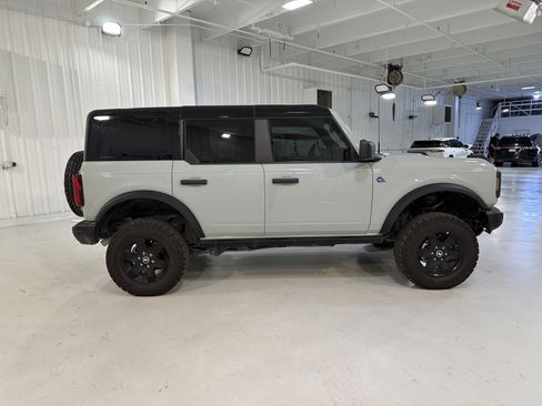 Used 2024 Ford Bronco Black Diamond AWD/4WD image 6